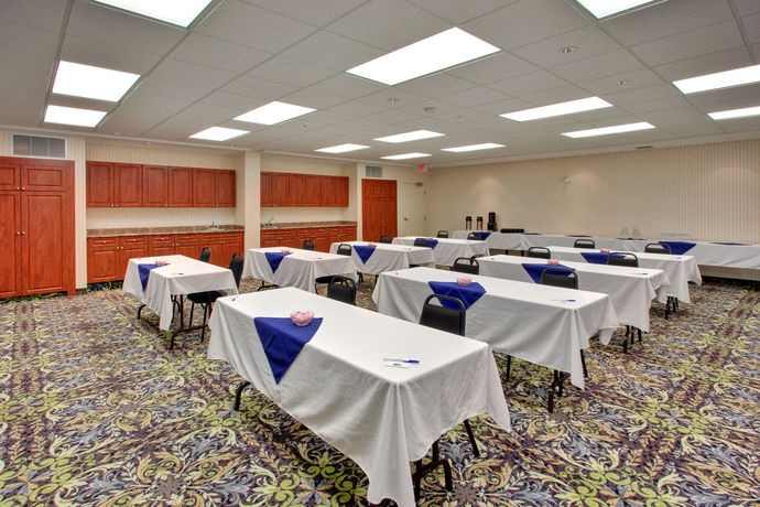 Imagen del bar/restaurante del Hotel Holiday Inn Express and Suites Edmonton International Airport, An Ihg. Foto 2