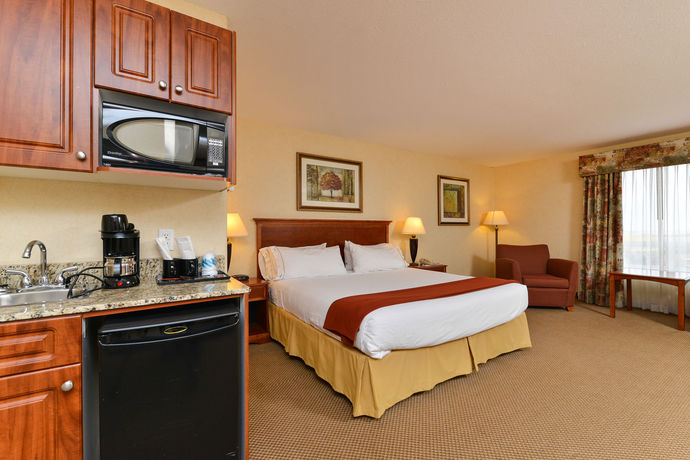 Imagen de la habitación del Hotel Holiday Inn Express and Suites Edmonton International Airport, An Ihg. Foto 7