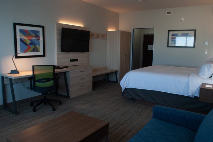 Imagen de la habitación del Hotel Holiday Inn Express and Suites Edmonton N - St. Albert, An Ihg. Foto 7