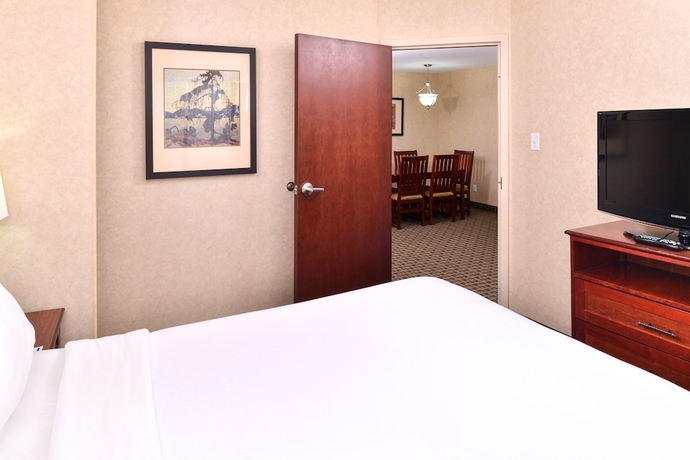Imagen de la habitación del Hotel Holiday Inn Express and Suites Edmonton North, An Ihg. Foto 3