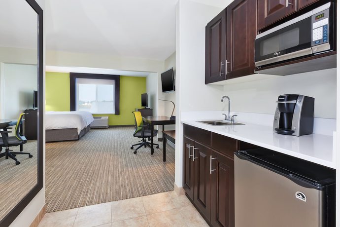 Imagen de la habitación del Hotel Holiday Inn Express and Suites Effingham, An Ihg. Foto 6