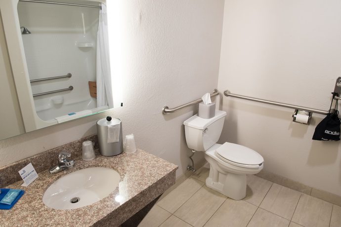 Imagen de la habitación del Hotel Holiday Inn Express and Suites Elkhart, An Ihg. Foto 14