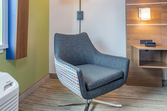 Imagen de la habitación del Hotel Holiday Inn Express and Suites Elkhart North, an IHG. Foto 18