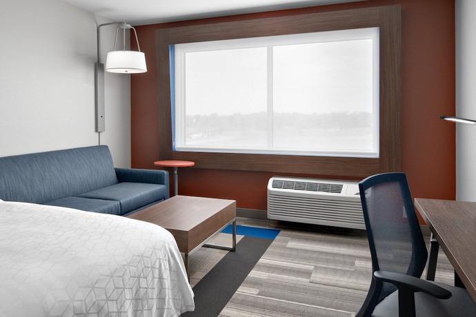 Imagen de la habitación del Hotel Holiday Inn Express and Suites Elkhorn - Lake Geneva Area, an IHG. Foto 8