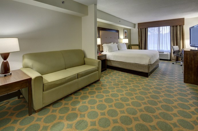 Imagen de la habitación del Hotel Holiday Inn Express and Suites Emporia, An Ihg. Foto 10