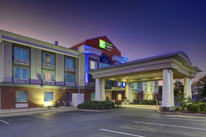 Imagen general del Hotel Holiday Inn Express and Suites Emporia, An Ihg. Foto 1