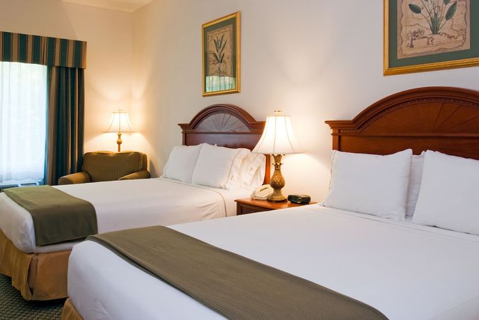 Imagen de la habitación del Hotel Holiday Inn Express and Suites Emporia, An Ihg. Foto 15