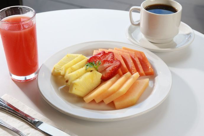 Imagen del bar/restaurante del Hotel Holiday Inn Express and Suites Ensenada Centro. Foto 5