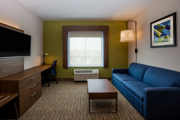 Imagen de la habitación del Hotel Holiday Inn Express and Suites Fairburn, an IHG. Foto 5