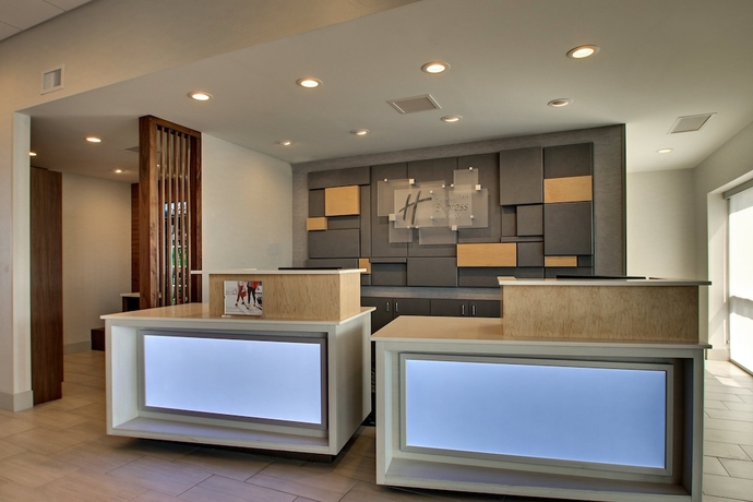 Imagen de los interiores del Hotel Holiday Inn Express and Suites Findlay North, An Ihg. Foto 16
