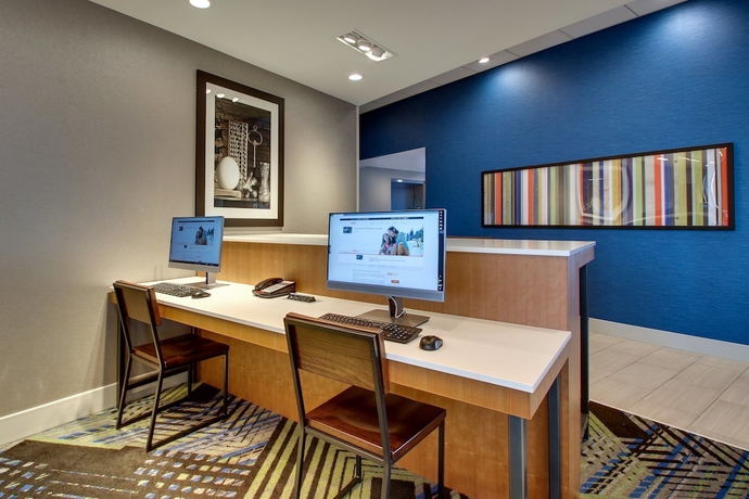 Imagen general del Hotel Holiday Inn Express and Suites Findlay North, An Ihg. Foto 2