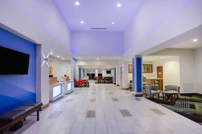 Imagen de los interiores del Hotel Holiday Inn Express and Suites Fleming Island, an IHG. Foto 13