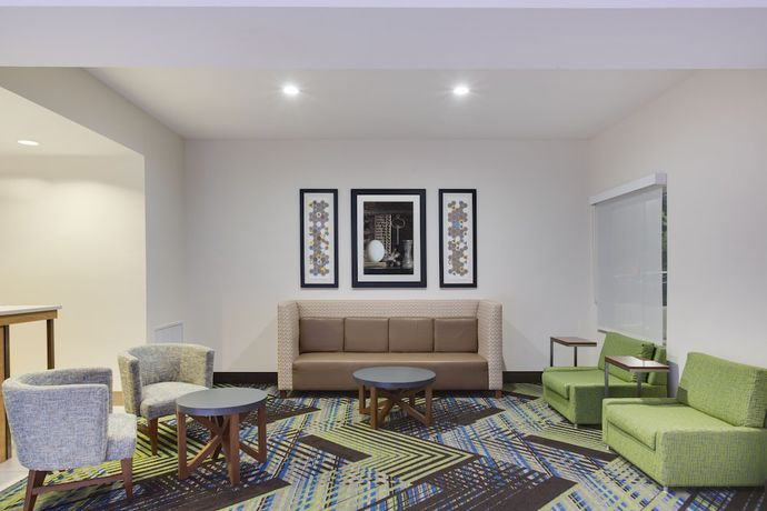 Imagen de los interiores del Hotel Holiday Inn Express and Suites Fleming Island, an IHG. Foto 14