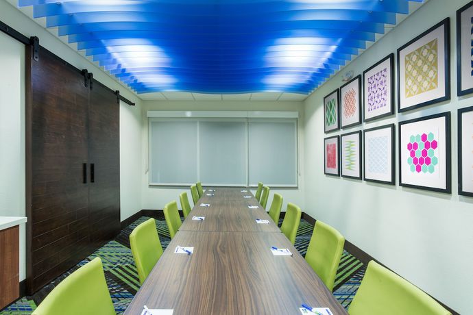Imagen de los interiores del Hotel Holiday Inn Express and Suites Fleming Island, an IHG. Foto 16