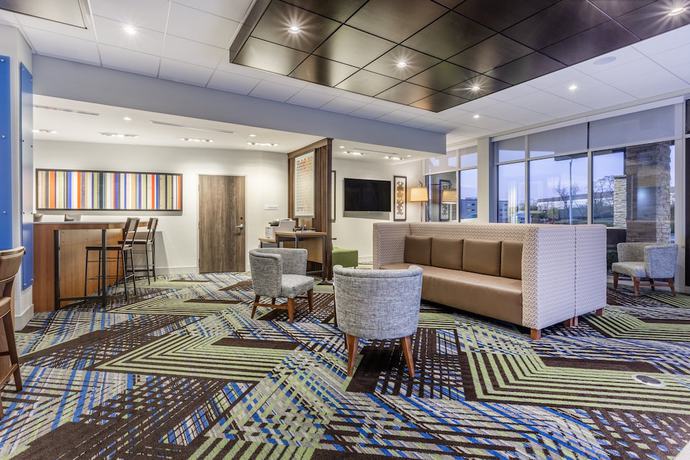 Imagen de los interiores del Hotel Holiday Inn Express and Suites Florence-Cincinnati Airport, an IHG. Foto 18