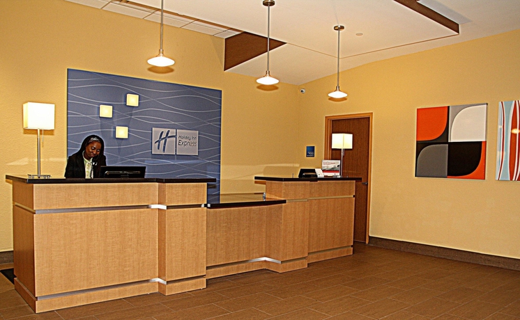 Imagen de los interiores del Hotel Holiday Inn Express and Suites Fort Lauderdale Airport South, An Ihg. Foto 11