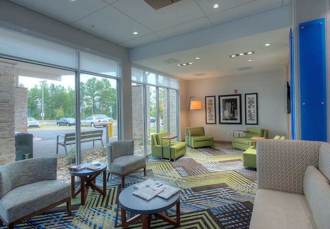 Imagen de los interiores del Hotel Holiday Inn Express and Suites Fort Mill, an IHG. Foto 14