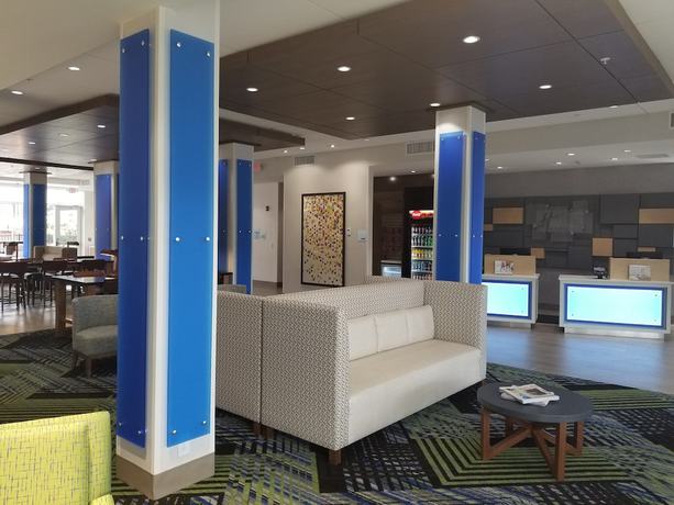 Imagen de los interiores del Hotel Holiday Inn Express and Suites Fort Mill, an IHG. Foto 17