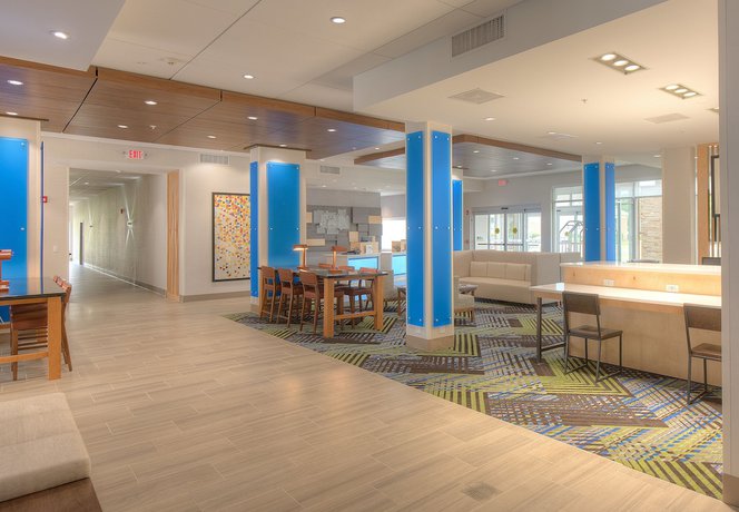 Imagen de los interiores del Hotel Holiday Inn Express and Suites Fort Mill, an IHG. Foto 19