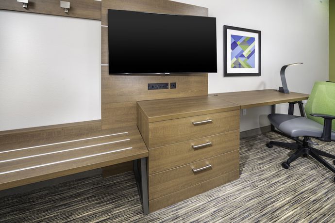 Imagen de la habitación del Hotel Holiday Inn Express and Suites Fort Myers Airport, an IHG. Foto 5