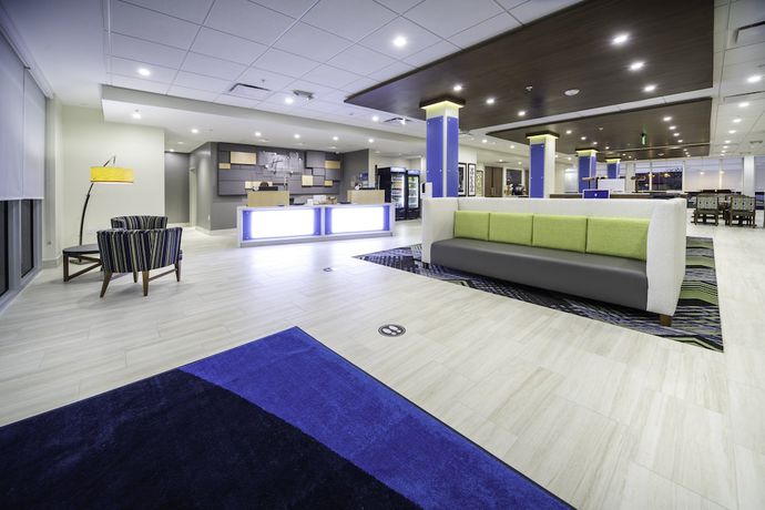 Imagen de los interiores del Hotel Holiday Inn Express and Suites Fort Myers Airport, an IHG. Foto 19