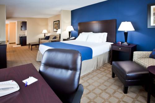 Imagen de la habitación del Hotel Holiday Inn Express and Suites Fort Pierce West, An Ihg. Foto 15