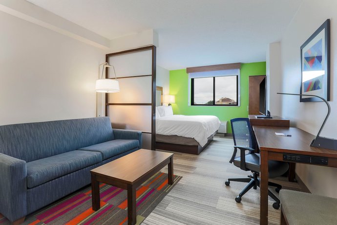 Imagen de la habitación del Hotel Holiday Inn Express and Suites Fort Worth Downtown, An Ihg. Foto 16
