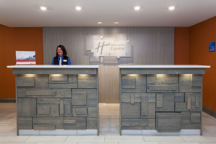 Imagen de los interiores del Hotel Holiday Inn Express and Suites Fredericton, An Ihg. Foto 11