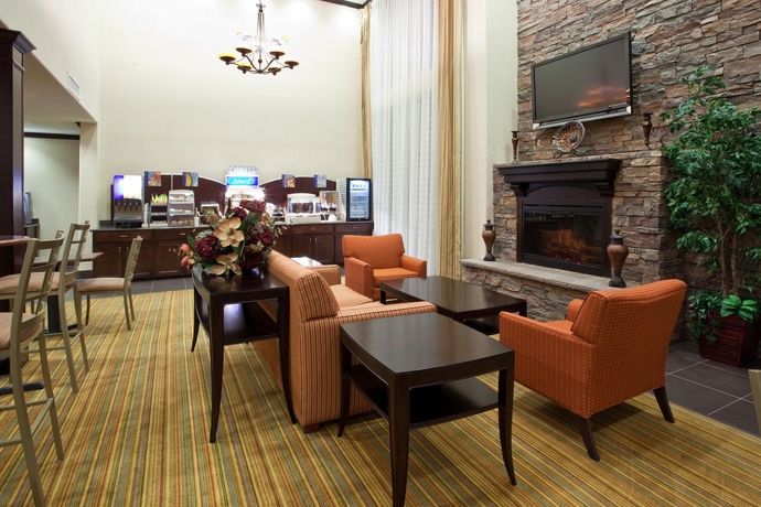 Imagen general del Hotel Holiday Inn Express and Suites Fresno South, An Ihg. Foto 4