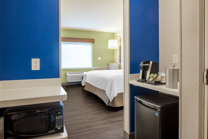 Imagen de la habitación del Hotel Holiday Inn Express and Suites Ft Myers Beach-Sanibel Gateway by IHG. Foto 9