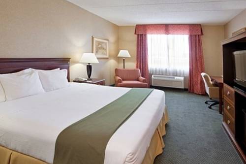 Imagen de la habitación del Hotel Holiday Inn Express and Suites Gahanna/columbus Airport, An Ihg. Foto 6