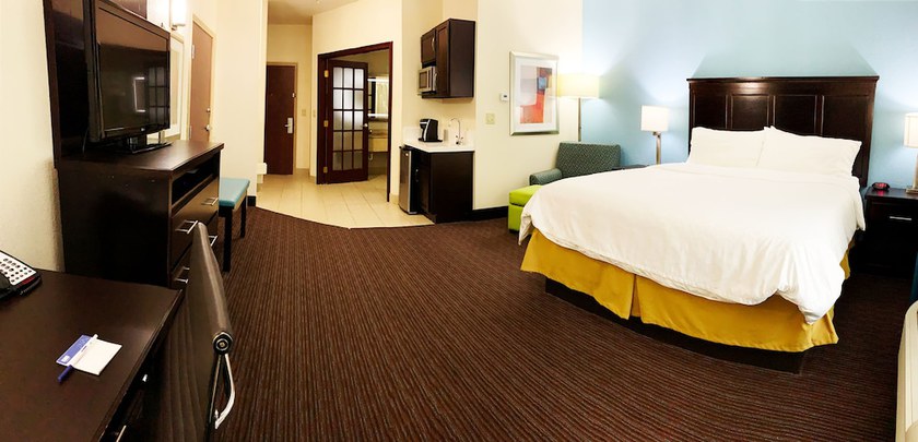 Imagen de la habitación del Hotel Holiday Inn Express and Suites Gainesville, An Ihg. Foto 5