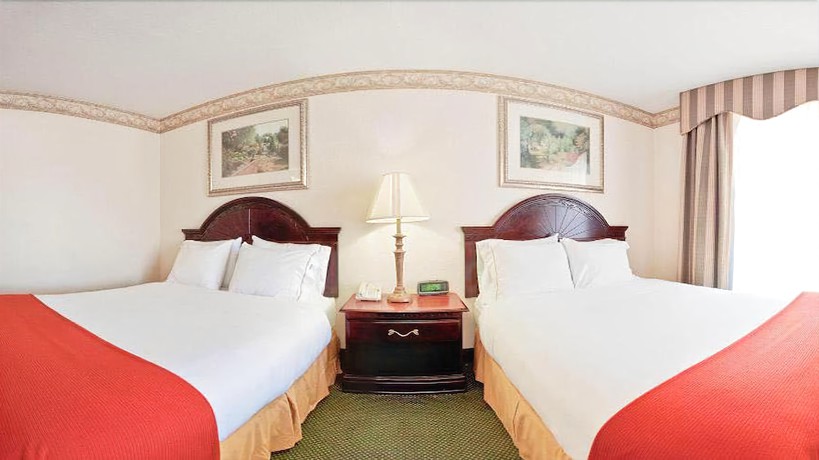 Imagen de la habitación del Hotel Holiday Inn Express and Suites Gainesville, An Ihg. Foto 14