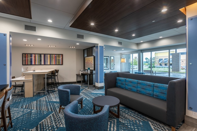 Imagen de los interiores del Hotel Holiday Inn Express and Suites Gainesville - Lake Lanier Area, An Ihg. Foto 14