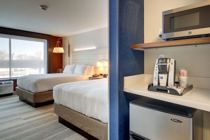 Imagen de la habitación del Hotel Holiday Inn Express and Suites Galesburg, An Ihg. Foto 4