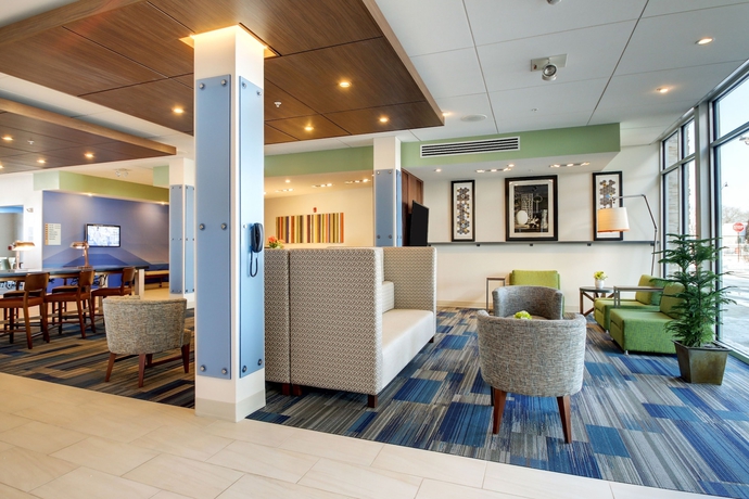 Imagen de los interiores del Hotel Holiday Inn Express and Suites Galesburg, An Ihg. Foto 19
