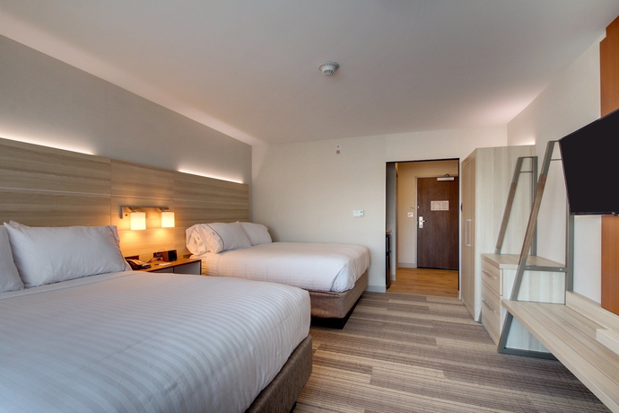 Imagen de la habitación del Hotel Holiday Inn Express and Suites Galesburg, An Ihg. Foto 15