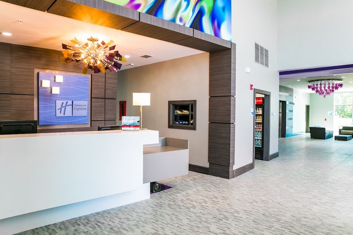 Imagen de los interiores del Hotel Holiday Inn Express and Suites Garland E - Lake Hubbard I30, An Ihg. Foto 17