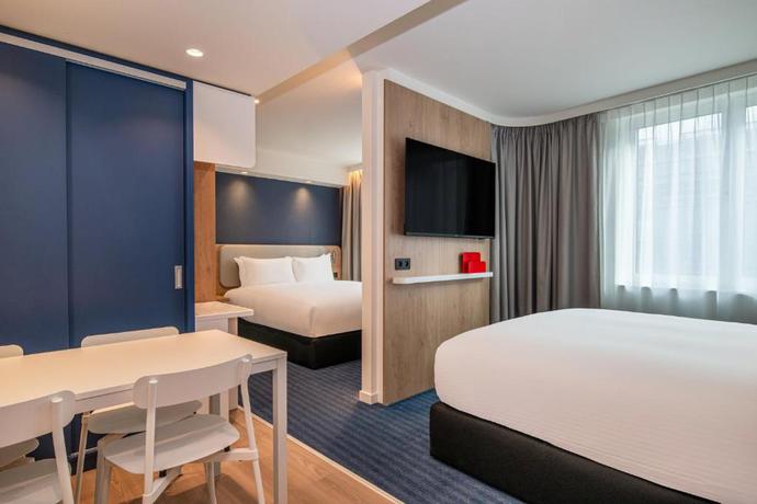 Imagen de la habitación del Hotel Holiday Inn Express and Suites Ghent by IHG. Foto 10