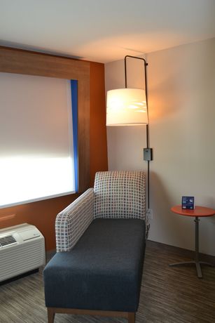 Imagen de la habitación del Hotel Holiday Inn Express and Suites Goodlettsville N - Nashville, An Ihg Hotel. Foto 7