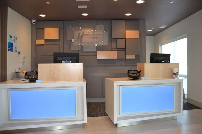 Imagen de los interiores del Hotel Holiday Inn Express and Suites Goodlettsville N - Nashville, An Ihg Hotel. Foto 17