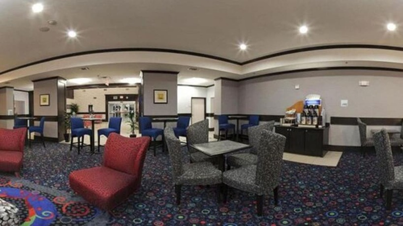 Imagen del bar/restaurante del Hotel Holiday Inn Express and Suites Graham, An Ihg. Foto 2