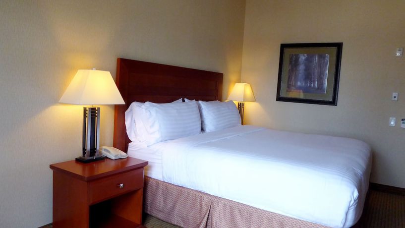 Imagen de la habitación del Hotel Holiday Inn Express and Suites Grande Prairie, An Ihg. Foto 8