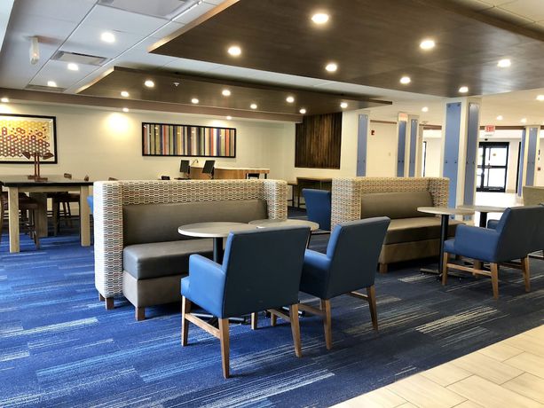 Imagen de los interiores del Hotel Holiday Inn Express and Suites Great Barrington, An Ihg. Foto 14