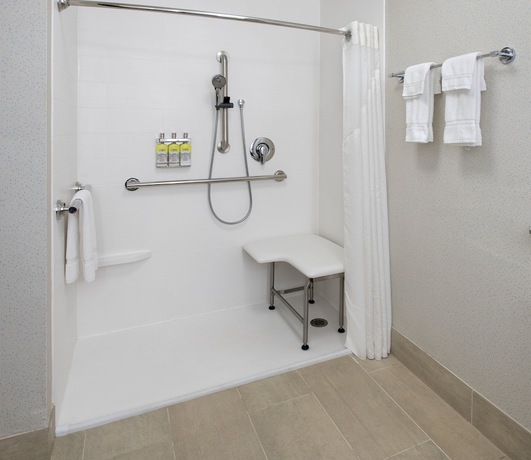 Imagen de la habitación del Hotel Holiday Inn Express and Suites Great Barrington, An Ihg. Foto 13