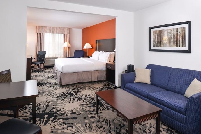 Imagen de la habitación del Hotel Holiday Inn Express and Suites Greenfield, An Ihg. Foto 4