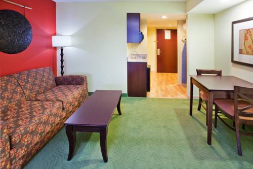 Imagen de la habitación del Hotel Holiday Inn Express and Suites Greenville, An Ihg, Greenville. Foto 5