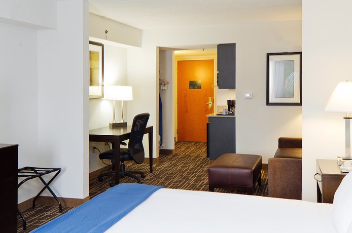Imagen de la habitación del Hotel Holiday Inn Express and Suites Greenville - Downtown, An Ihg. Foto 16