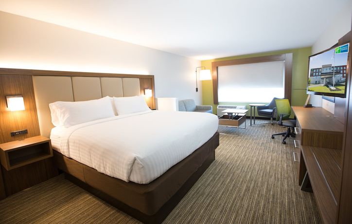 Imagen de la habitación del Hotel Holiday Inn Express and Suites Greenville S- Piedmont, an IHG. Foto 3