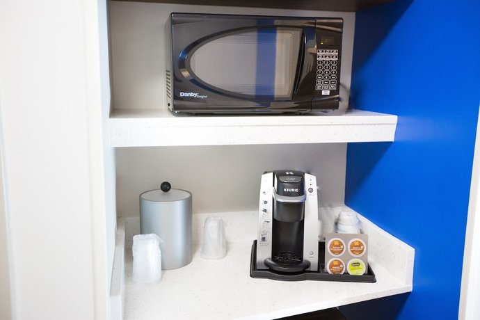 Imagen de la habitación del Hotel Holiday Inn Express and Suites Greenville S- Piedmont, an IHG. Foto 7